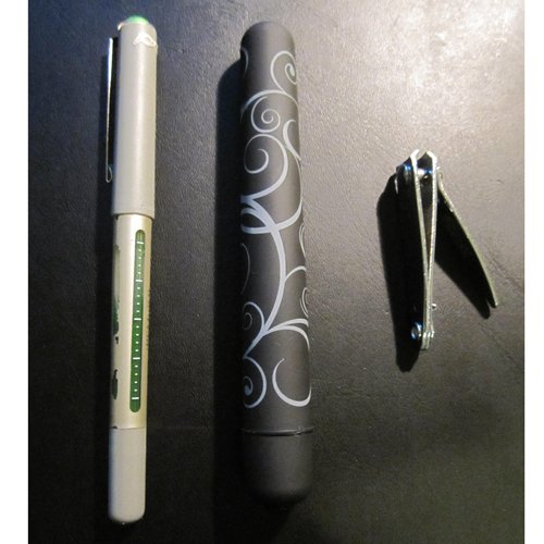 Size comparison - The mood powerful vibrator