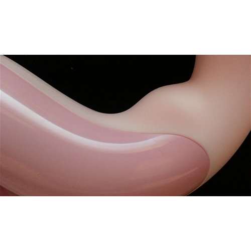 Edge between plastic and silicone