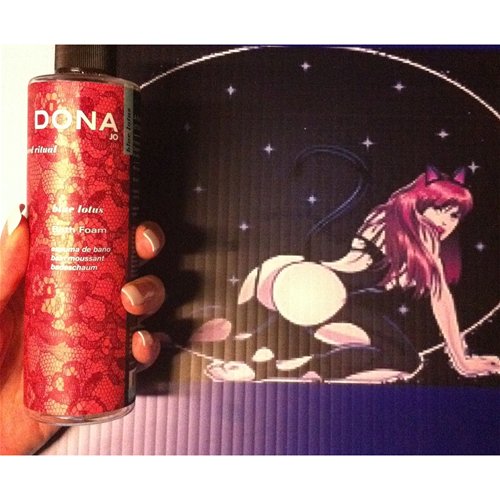 Dona Jo Front