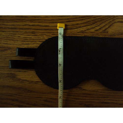 3.5 inches wide at each eye