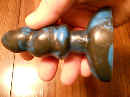 The Screw - In Hand