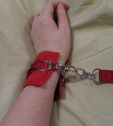 Right way to use cuffs