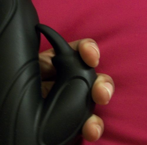 clit arm bent back