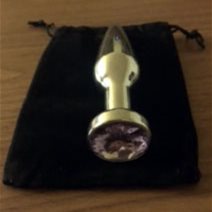 The Classic Seduction comes with a discreet storage pouch.