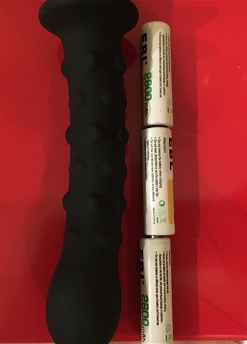 The insertable end is appx 3 AA batteries long.