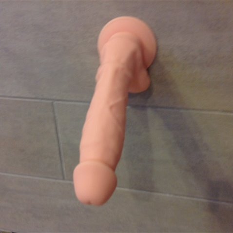 Strong Suction Cup Has He