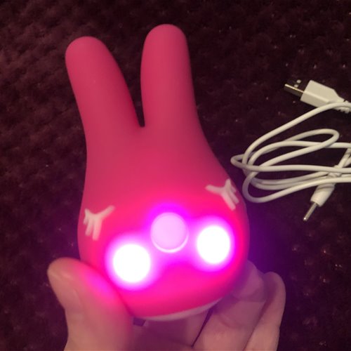 Lights up with different colors for different settings