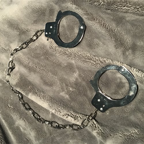 Full Cuffs