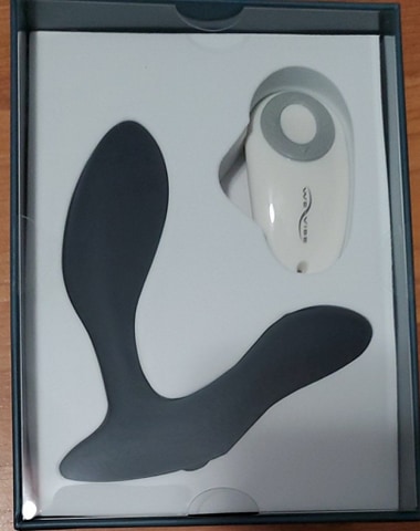 We-Vibe Vector and Remote