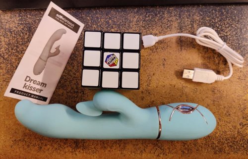 Included in box sans rubiks cube