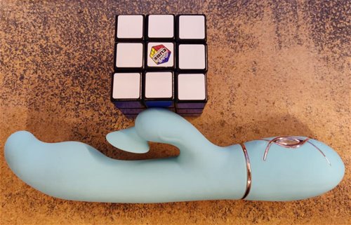 DK vs rubiks cube