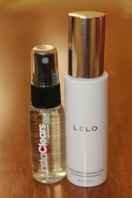Comparison of Lelo cleaner &amp; Eye glasses cleaner (1.1 fl. oz)