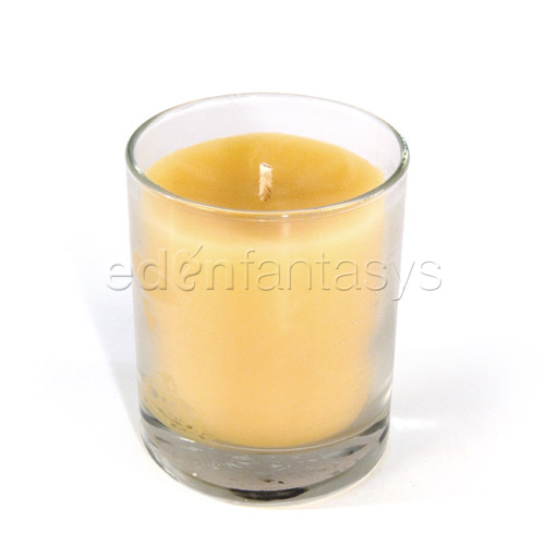 Product: Beeswax aromatherapy candle in a jar