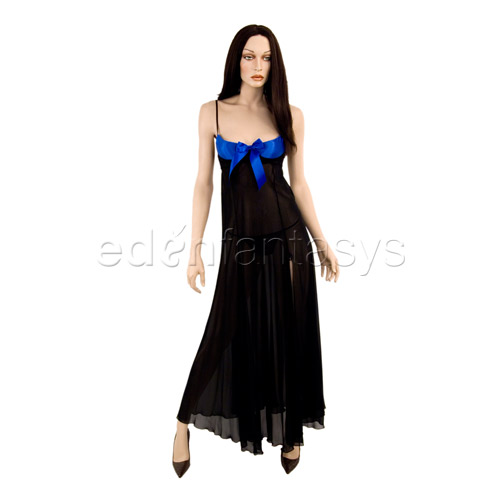 Product: Demi cup gown