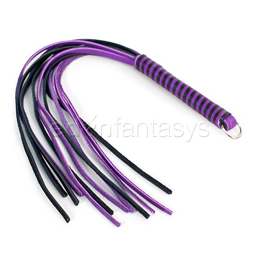 Product: Hearts leather thong whip