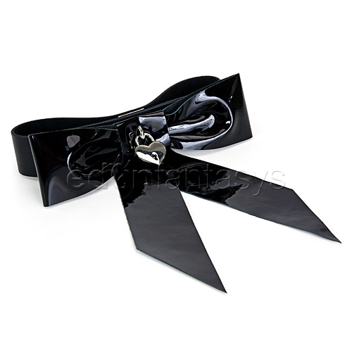 Product: Patent leather bow wrist restraint