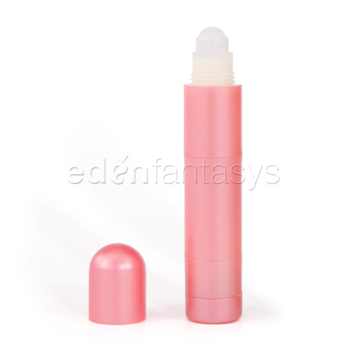 Product: Self-lubricating roller tip massager
