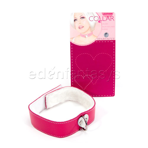 Product: Pink heart collar