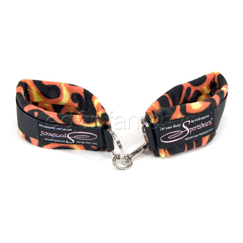 Product: Flame cuff