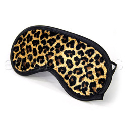 Leopard love mask View #1